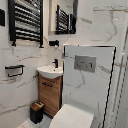 Uznam W Centrum świnoujścia Apartament *